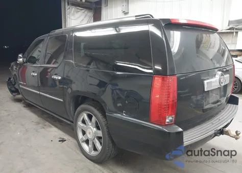 2013 Cadillac Escalade Esv Luxury z USA, uszkodzony, nr VIN 1GYS3HEF5DR129522